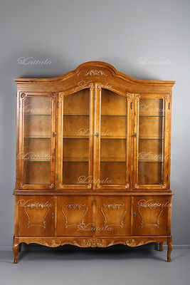 Talonpoikaisrokokoo hopeakaappi 242