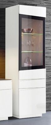 Sharp LED valosarja lasihyllyyn