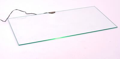 Sharp LED valosarja lasihyllyyn