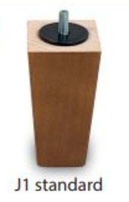 Renata avokulma vuoteella