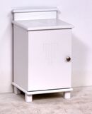 Laura yöpöytä valkoinen