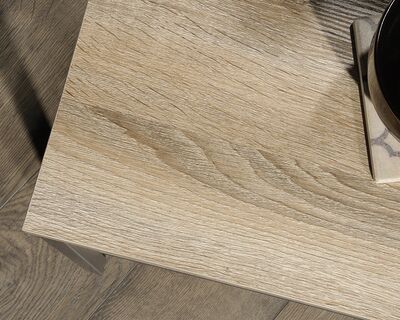 North Avenue lamppupöytä 420274