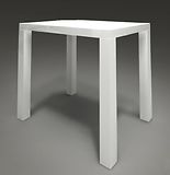 Korkeakiiltoinen valkea baaripöytä 80x80cm