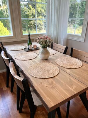 Lana lankkupöytä 200cm+ 6-tuolia puujaloilla